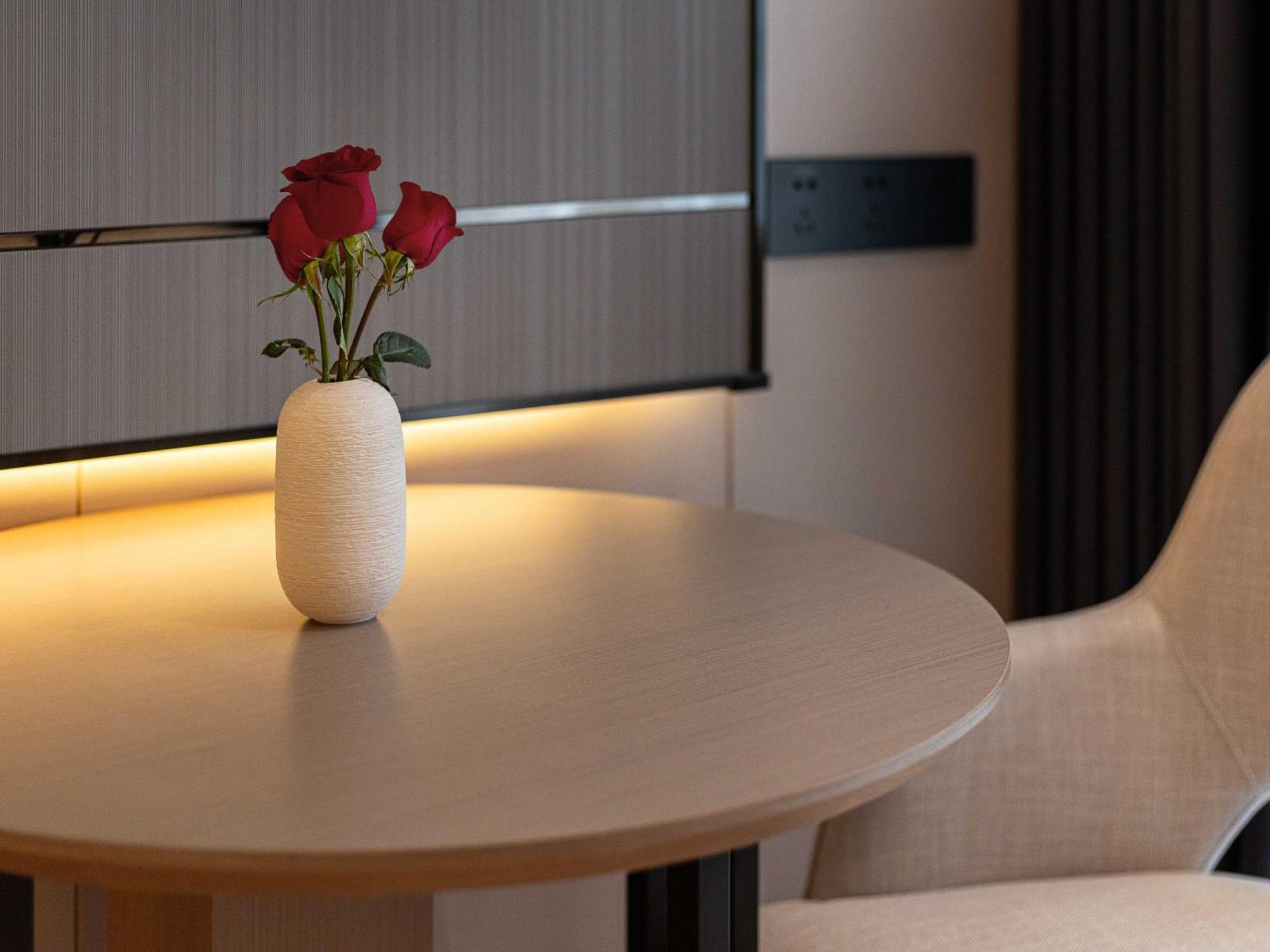 Lavande International Hotel Guangzhou Taikoo Hui Square Shipaiqiao Metro Station Branch - Free Shuttle Bus To Canton Fair Complex During Canton Fair Period & Free Vpn Internet Access Kültér fotó