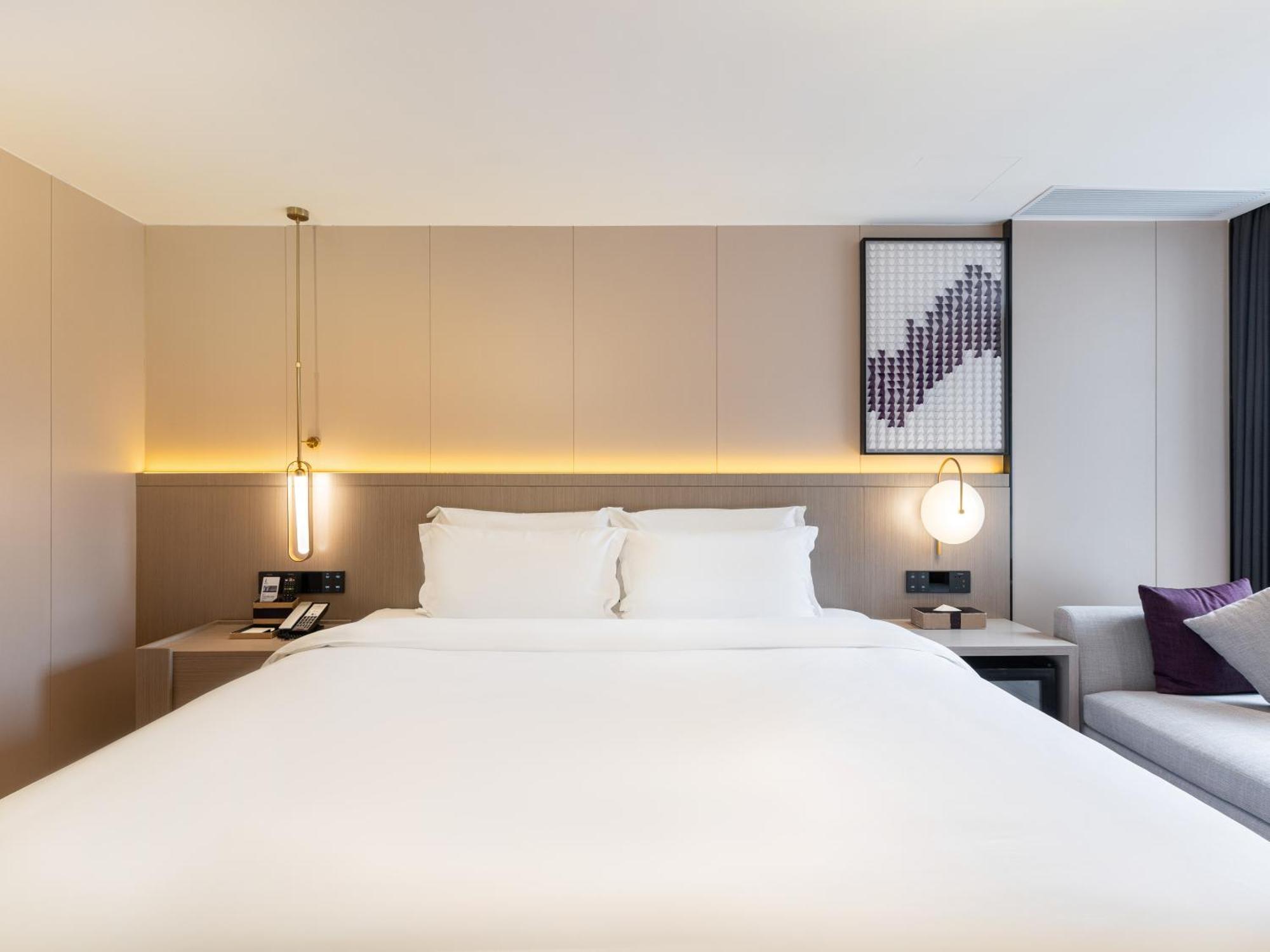 Lavande International Hotel Guangzhou Taikoo Hui Square Shipaiqiao Metro Station Branch - Free Shuttle Bus To Canton Fair Complex During Canton Fair Period & Free Vpn Internet Access Kültér fotó