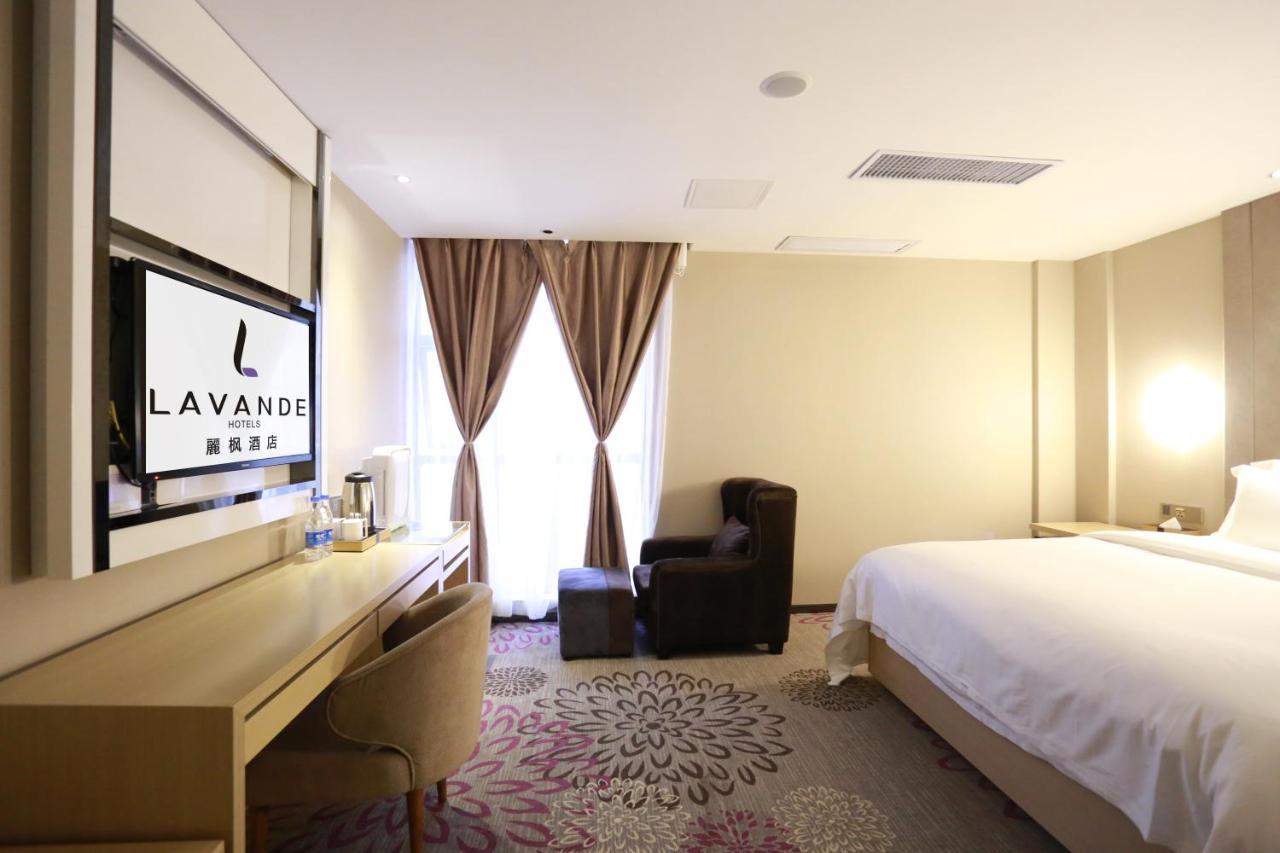 Lavande International Hotel Guangzhou Taikoo Hui Square Shipaiqiao Metro Station Branch - Free Shuttle Bus To Canton Fair Complex During Canton Fair Period & Free Vpn Internet Access Kültér fotó