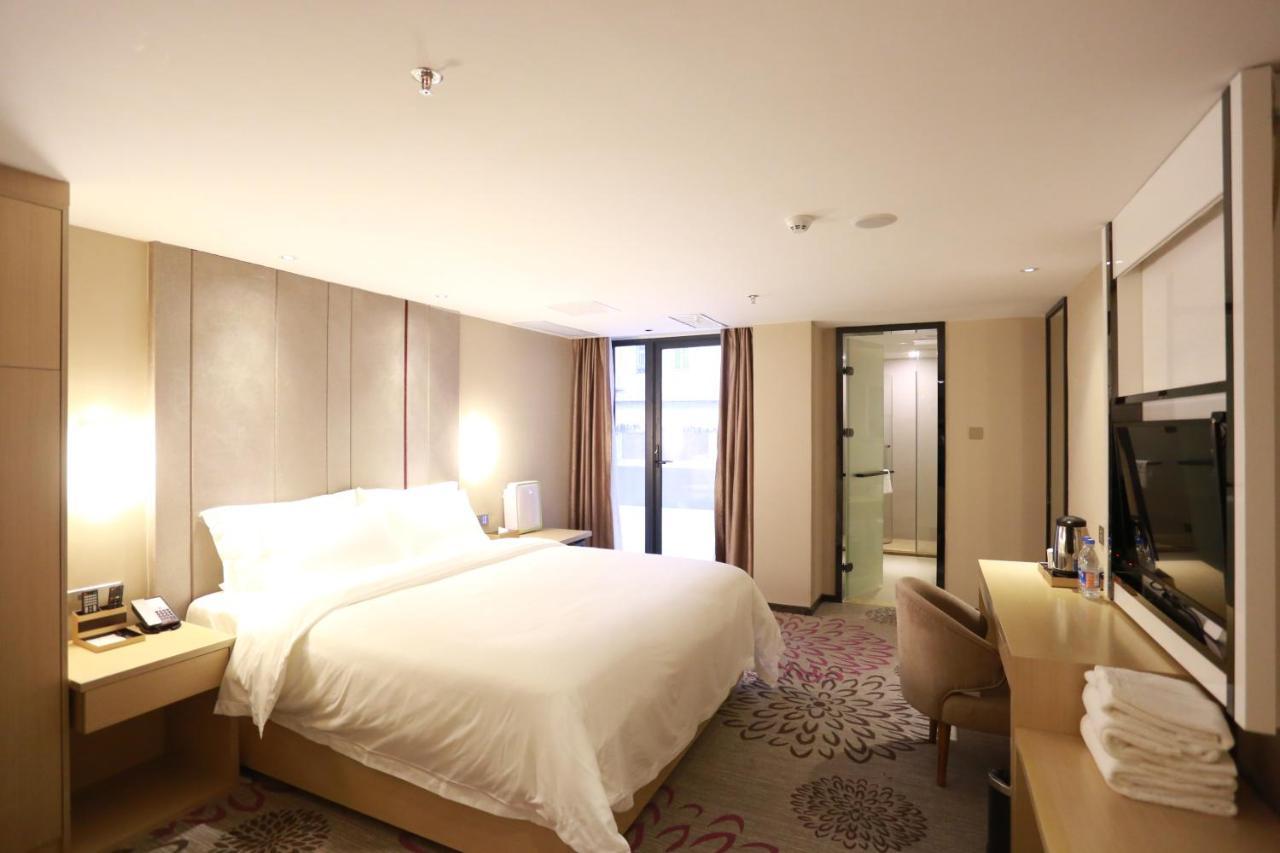 Lavande International Hotel Guangzhou Taikoo Hui Square Shipaiqiao Metro Station Branch - Free Shuttle Bus To Canton Fair Complex During Canton Fair Period & Free Vpn Internet Access Kültér fotó