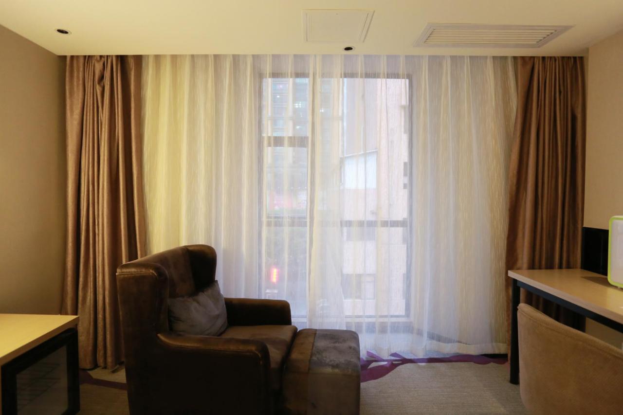 Lavande International Hotel Guangzhou Taikoo Hui Square Shipaiqiao Metro Station Branch - Free Shuttle Bus To Canton Fair Complex During Canton Fair Period & Free Vpn Internet Access Kültér fotó